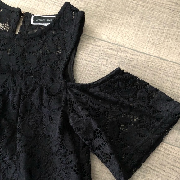 Cute summer top shoulder off floral black white - Picture 8 of 9